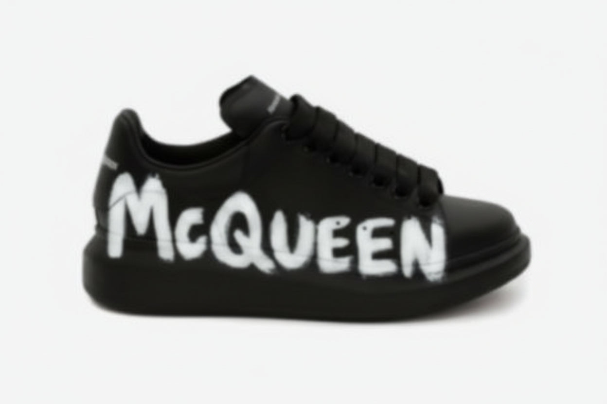 Al3xand3r Mcq33n Graff!t!