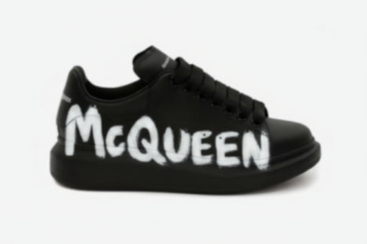 Al3xand3r Mcq33n Graff!t!